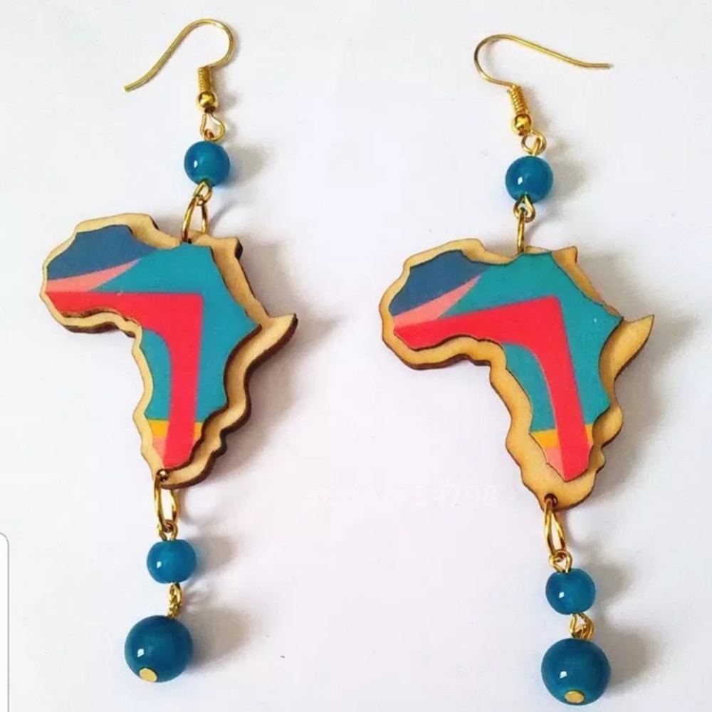 Earrings African Map NWT. Gifts